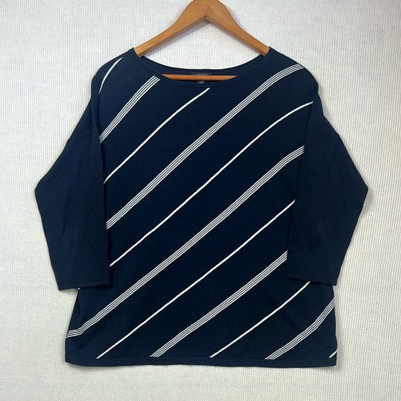 J. Jill Wearever Collection Women’s Medium Petite MP Top Blouse Navy/White - Picture 1 of 8